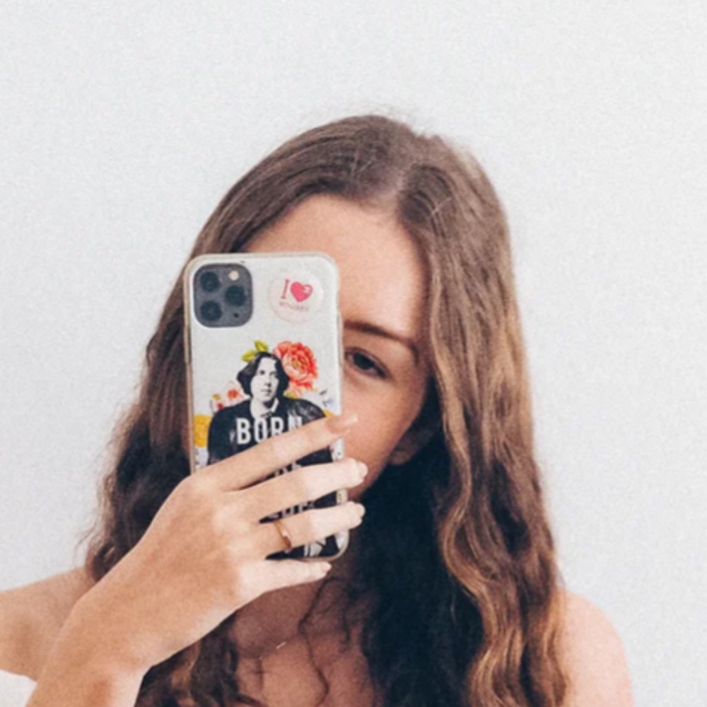 Meet your Posher, Dana